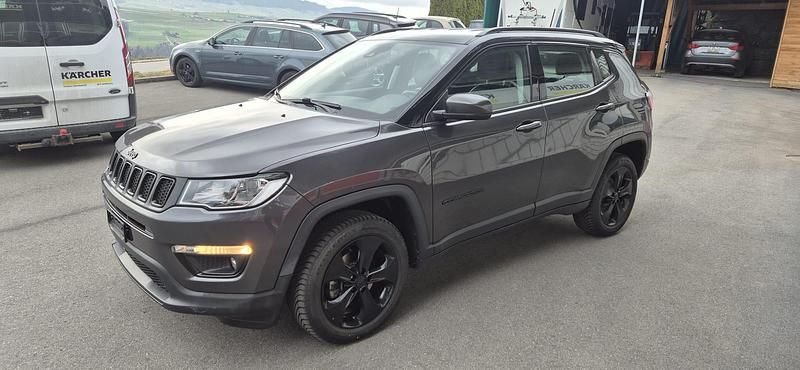 Gebraucht Jeep Compass Night Eagle 140 PS (102 kW) 2020 SUV