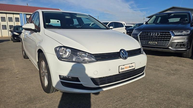 Gebraucht VW Golf VII Comfortline 105 PS (77 kW) 2013 Limousine