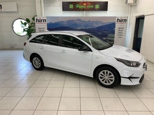 Weiss Gebraucht 2023 Kia Ceed Sportswagon Kombi | CHF 25’900 (Teuer) - Bild 1/4