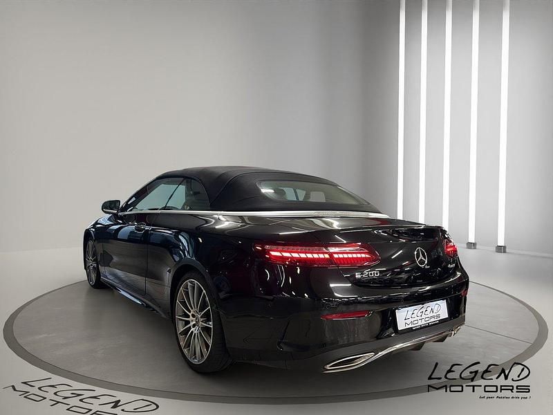 Gebraucht Mercedes E200 AMG line 197 PS (144 kW) 2023 Cabrio