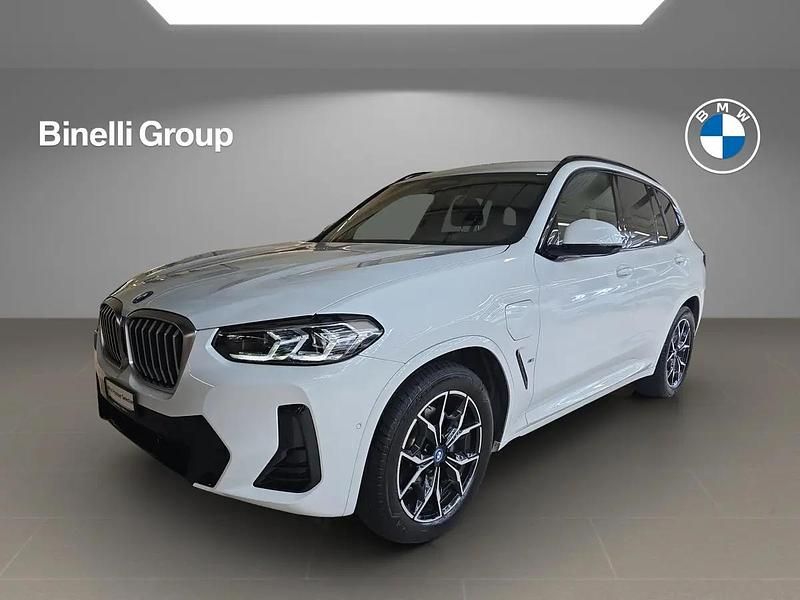 Weiss Gebraucht 2025 BMW X3 M Sport SUV | CHF 52’850 (Guter Preis) - Bild 1/4