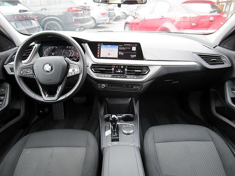 Gebraucht BMW 118 Performance 136 PS (100 kW) 2022 Kleinwagen