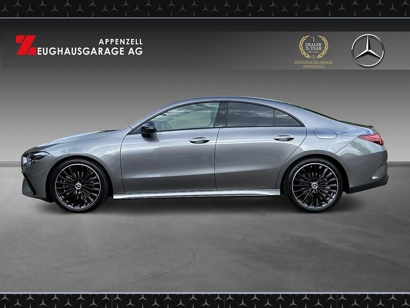 Gebraucht Mercedes CLA220 189 PS (139 kW) 2024 Grau Limousine