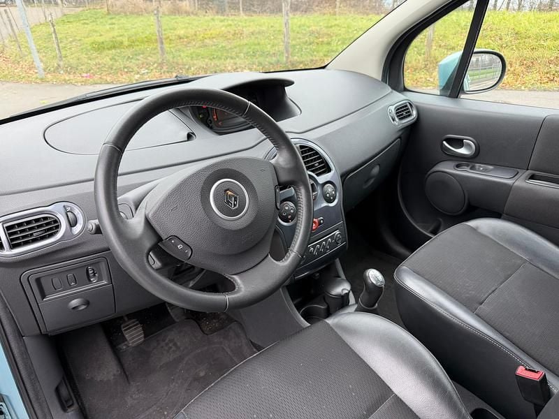 Gebraucht Renault Modus Authentique 101 PS (74 kW) 2010 Van / Kleinbus