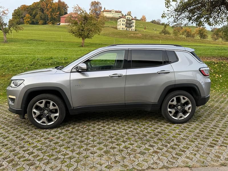 Gebraucht Jeep Compass Limited 140 PS (102 kW) 2017 SUV
