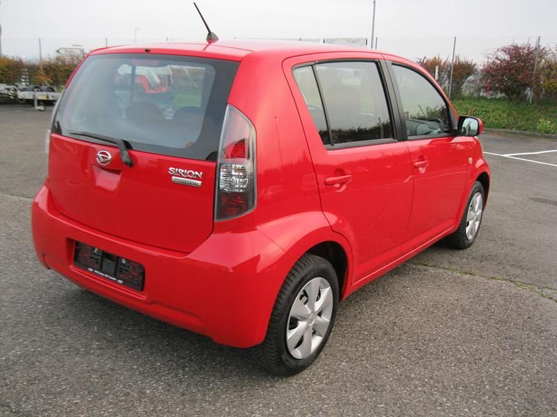 Gebraucht Daihatsu Sirion 91 PS (66 kW) 2010 Kleinwagen