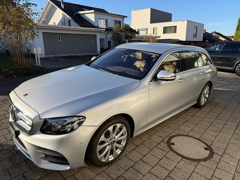 Gebraucht 2017 Mercedes E400 Avantgarde | CHF 38’996 - Bild 1/4