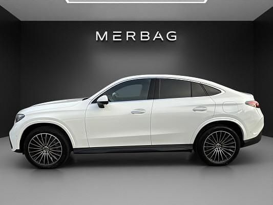 Neu Mercedes GLC300 197 PS (144 kW) 2025 Weiss Coupé