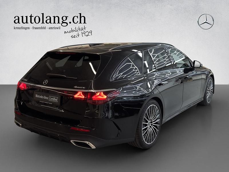 Gebraucht Mercedes E220 AMG line 220 PS (161 kW) 2024 Kombi