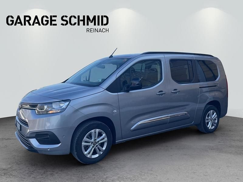 Silber Gebraucht 2024 Toyota Proace Verso City Kombi | CHF 39’950 - Bild 1/4