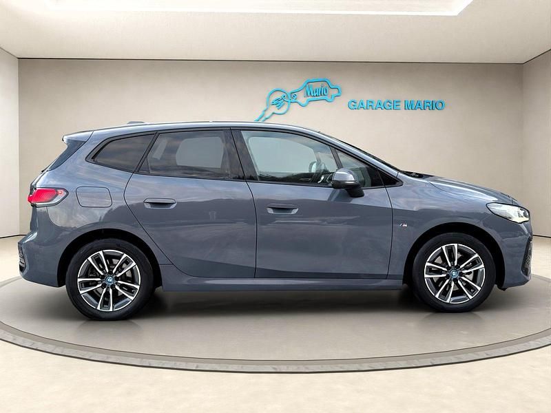 Gebraucht BMW 225 Active Tourer M Sport 245 PS (180 kW) 2024 Van / Kleinbus