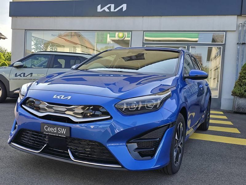 Blau Neu 2025 Kia Ceed Sportswagon Style Kombi | CHF 37’750 (Fairer Preis) - Bild 1/4