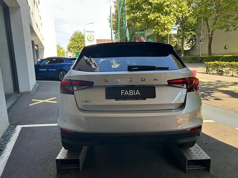 Gebraucht Skoda Fabia Selection 116 PS (85 kW) 2025 Silber Kleinwagen