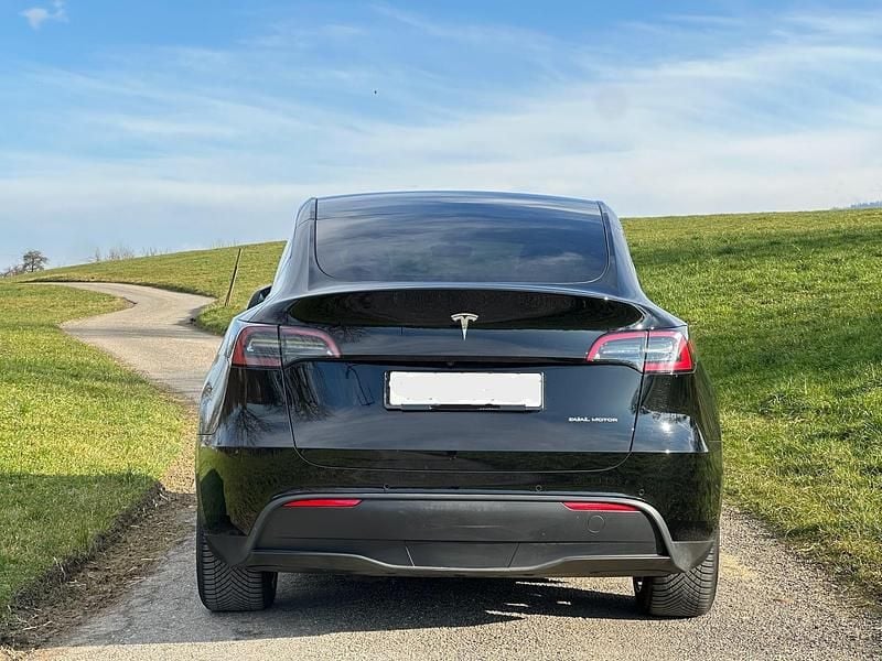 Gebraucht Tesla Model Y Long Range RWD 378 kW (514 PS) 2022 SUV