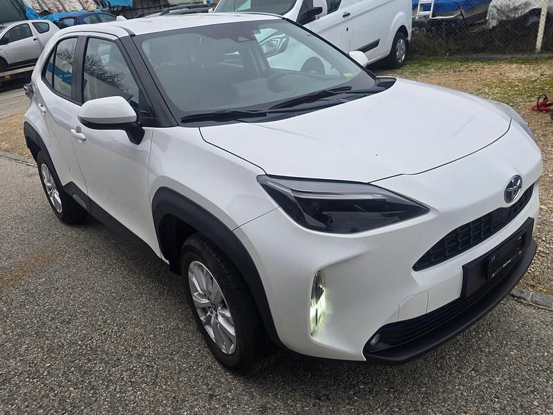 Gebraucht 2022 Toyota Yaris Hybrid Comfort | CHF 19’000 (Guter Preis) - Bild 1/4