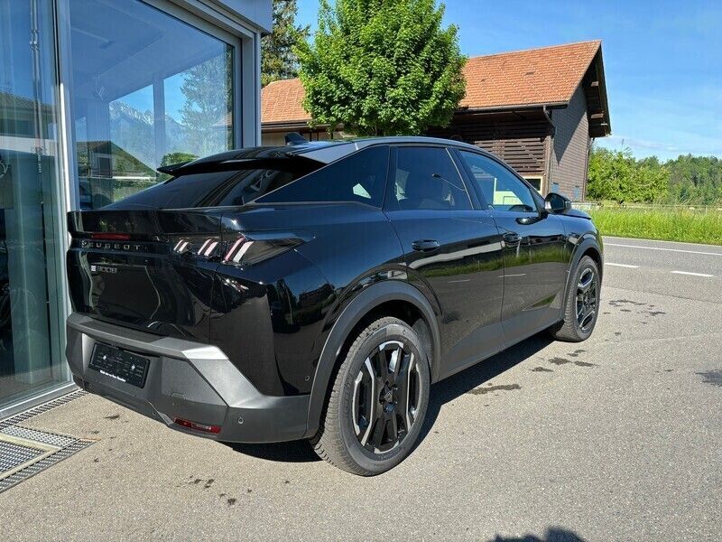 Gebraucht Peugeot e-3008 Allure 154 kW (210 PS) 2024 SUV