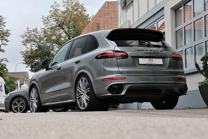 Gebraucht Porsche Cayenne GTS 440 PS (323 kW) 2016 SUV