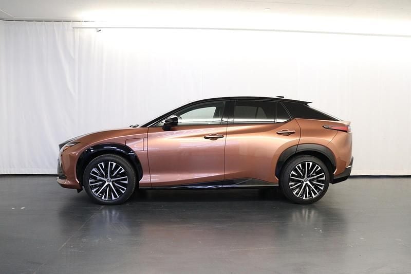 Gebraucht Lexus RZ 450e 230 kW (313 PS) 2025 Braun SUV
