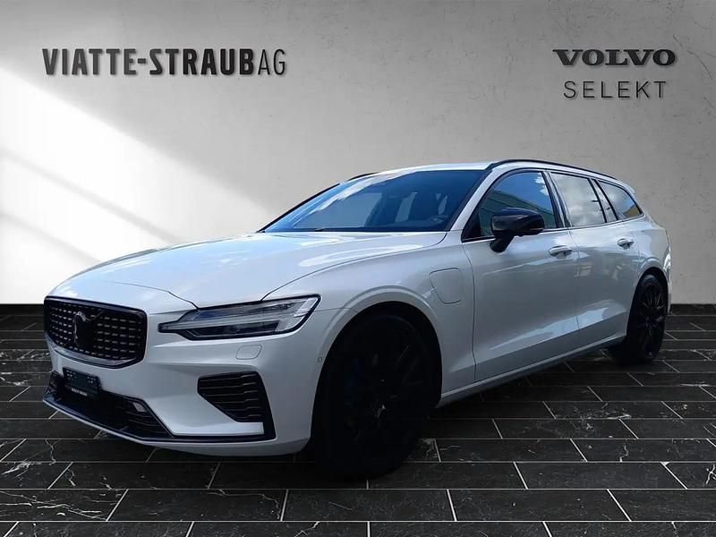 Schwarz Gebraucht 2025 Volvo V60 Ultimate Kombi | CHF 51’850 - Bild 1/4