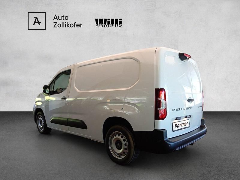 Gebraucht Peugeot Partner S 131 PS (96 kW) 2024 Van / Kleinbus