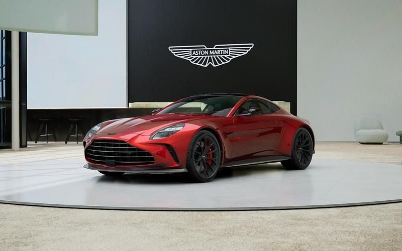 Gebraucht Aston Martin V8 Vantage 665 PS (489 kW) 2024 Rot Coupé