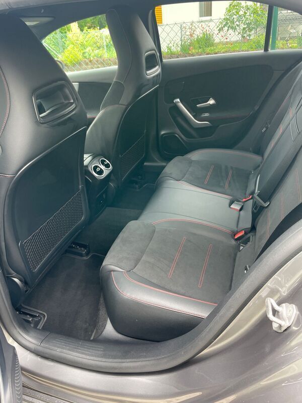 Gebraucht Mercedes A180 AMG line 136 PS (100 kW) 2022