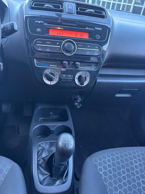 Gebraucht Mitsubishi Space Star Inform 71 PS (52 kW) 2014 Van / Kleinbus