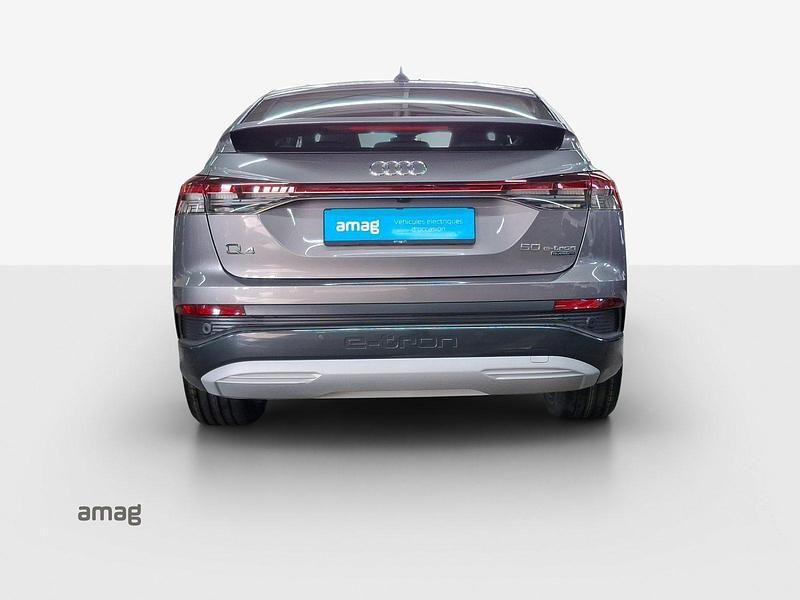 Gebraucht Audi Q4 e-tron Ambiente 219 kW (299 PS) 2023 Taifungrau metallic SUV