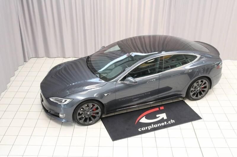 Grau Gebraucht 2019 Tesla Model S Performance Kleinwagen | CHF 38’990 - Bild 1/4