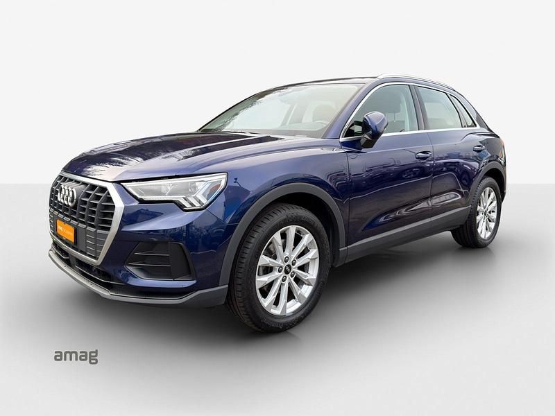 Navarrablau metallic Gebraucht 2022 Audi Q3 Attraction SUV | CHF 31’990 (Superpreis) - Bild 1/4