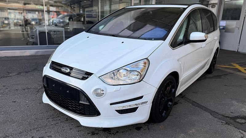 Gebraucht Ford S-MAX Titanium S 240 PS (176 kW) 2014 Van / Kleinbus