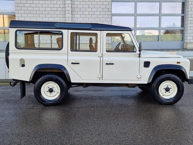 Gebraucht Land Rover Defender 122 PS (89 kW) 2009 Kombi