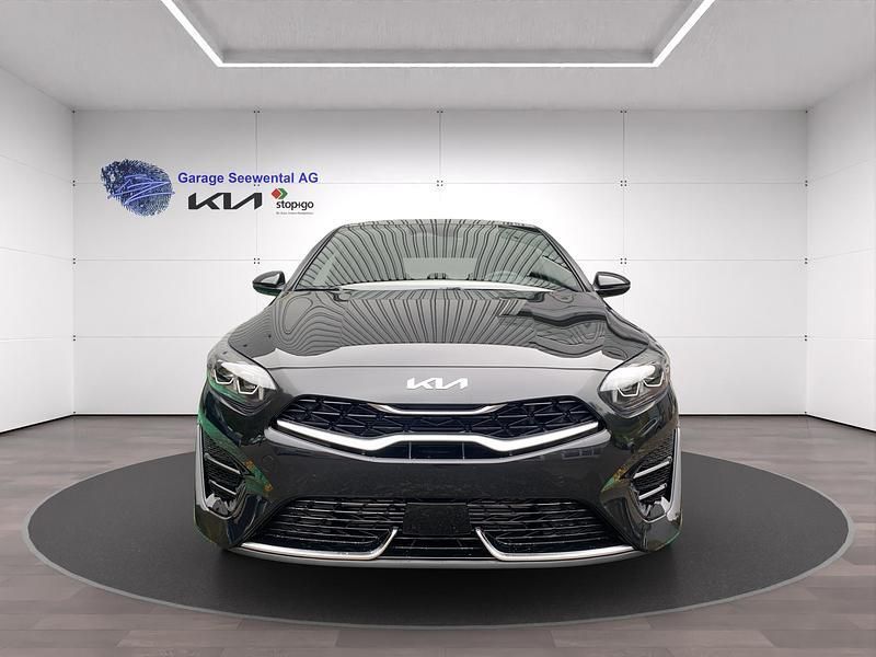 Neu Kia Ceed GT GT-Line 160 PS (117 kW) 2025