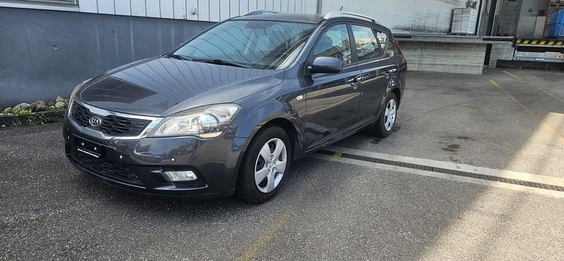 Gebraucht 2011 Kia Ceed Style Kleinwagen | CHF 4’600 (Fairer Preis) - Bild 1/4