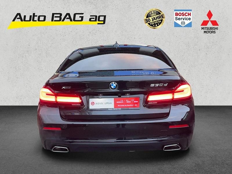 Gebraucht BMW 530 Sport Line 296 PS (217 kW) 2020 Schwarz Limousine