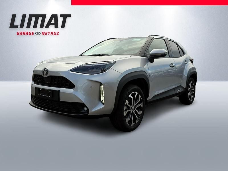 Silber Neu 2025 Toyota Yaris Cross Trend SUV | CHF 33’480 (Etwas zu teuer) - Bild 1/4