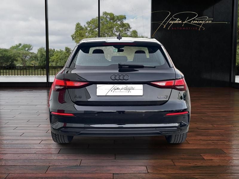 Gebraucht Audi A3 Advanced 190 PS (139 kW) 2022 Limousine