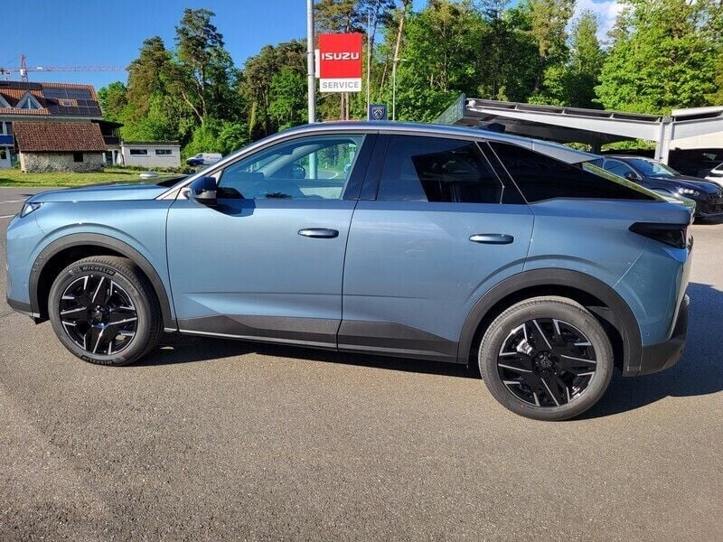Neu Peugeot 3008 Allure Premium 136 PS (100 kW) 2025