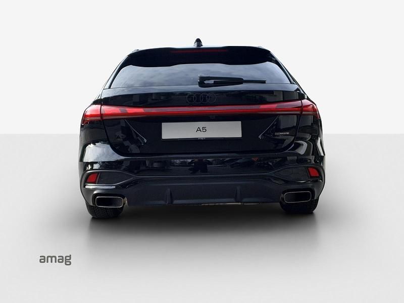 Gebraucht Audi A5 Ambiente 367 PS (269 kW) 2025 Mythosschwarz metallic Kombi