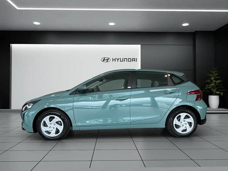Neu Hyundai i20 100 PS (73 kW) 2026 Grün Kleinwagen