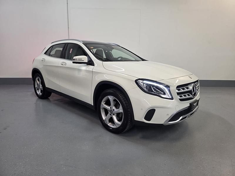 Gebraucht Mercedes GLA200 Urban 136 PS (100 kW) 2017 SUV