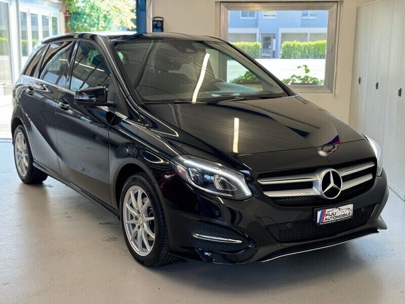 Gebraucht Mercedes B220 177 PS (130 kW) 2015 Van / Kleinbus