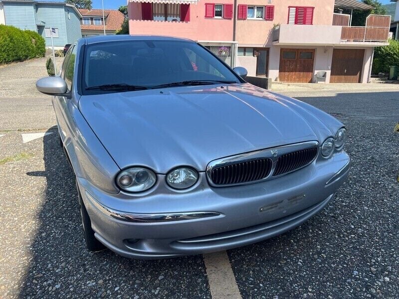 Gebraucht Jaguar X-type Classic 156 PS (114 kW) 2002