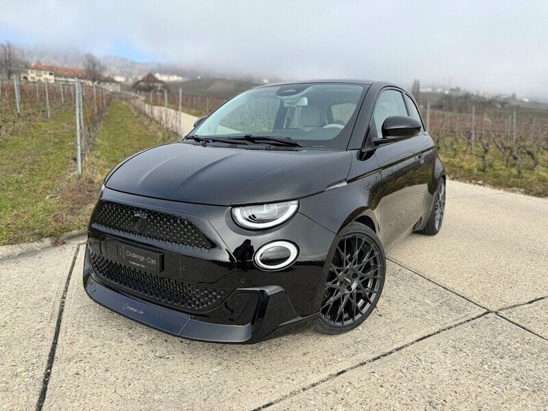 Gebraucht Fiat 500e La Prima 87 kW (119 PS) 2022 Kleinwagen