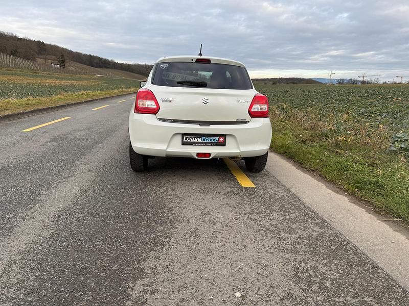 Gebraucht Suzuki Swift 90 PS (66 kW) 2018 Kleinwagen
