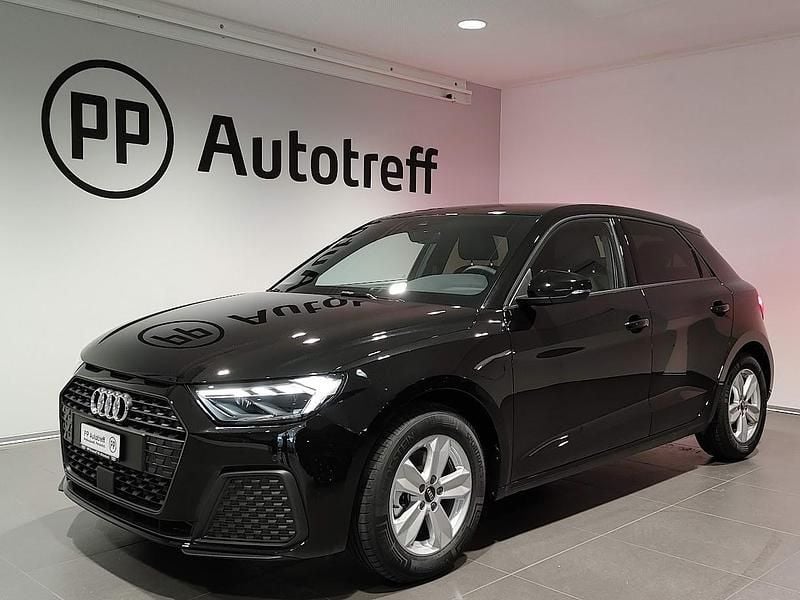 Neu Audi A1 Sportback Attraction 115 PS (84 kW) 2026 Schwarz Kleinwagen