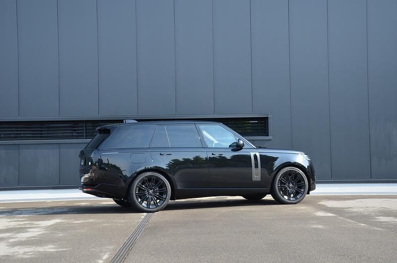 Gebraucht Land Rover Range Rover 530 PS (389 kW) 2023 SUV