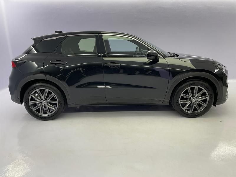 Gebraucht Lexus LBX E-FOUR 136 PS (100 kW) 2024 Schwarz SUV