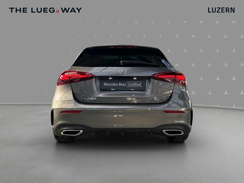 Gebraucht Mercedes A250 224 PS (164 kW) 2024 Grau Limousine