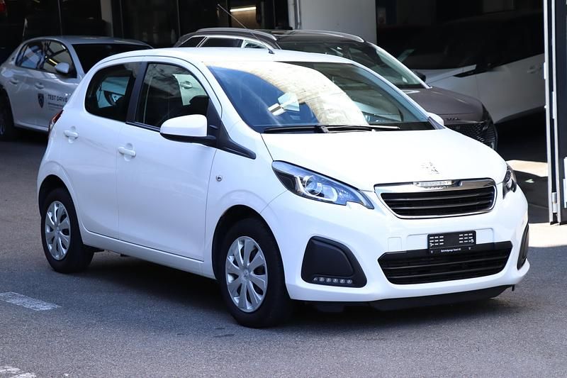 Gebraucht Peugeot 108 Active 72 PS (52 kW) 2021 Kleinwagen